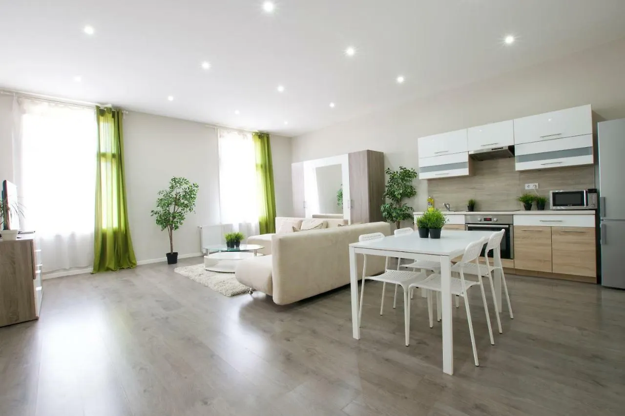 Flatiron Budapest Boutique Apartments contacts